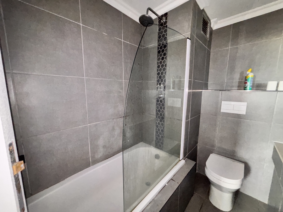3 Bedroom Property for Sale in Muizenberg Western Cape